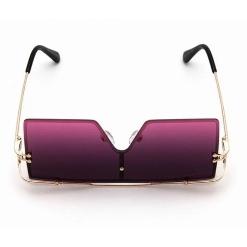 Bold Oversized Square Women Sunglasses Featuring Trendy Dark Cherry Lenses Gafas